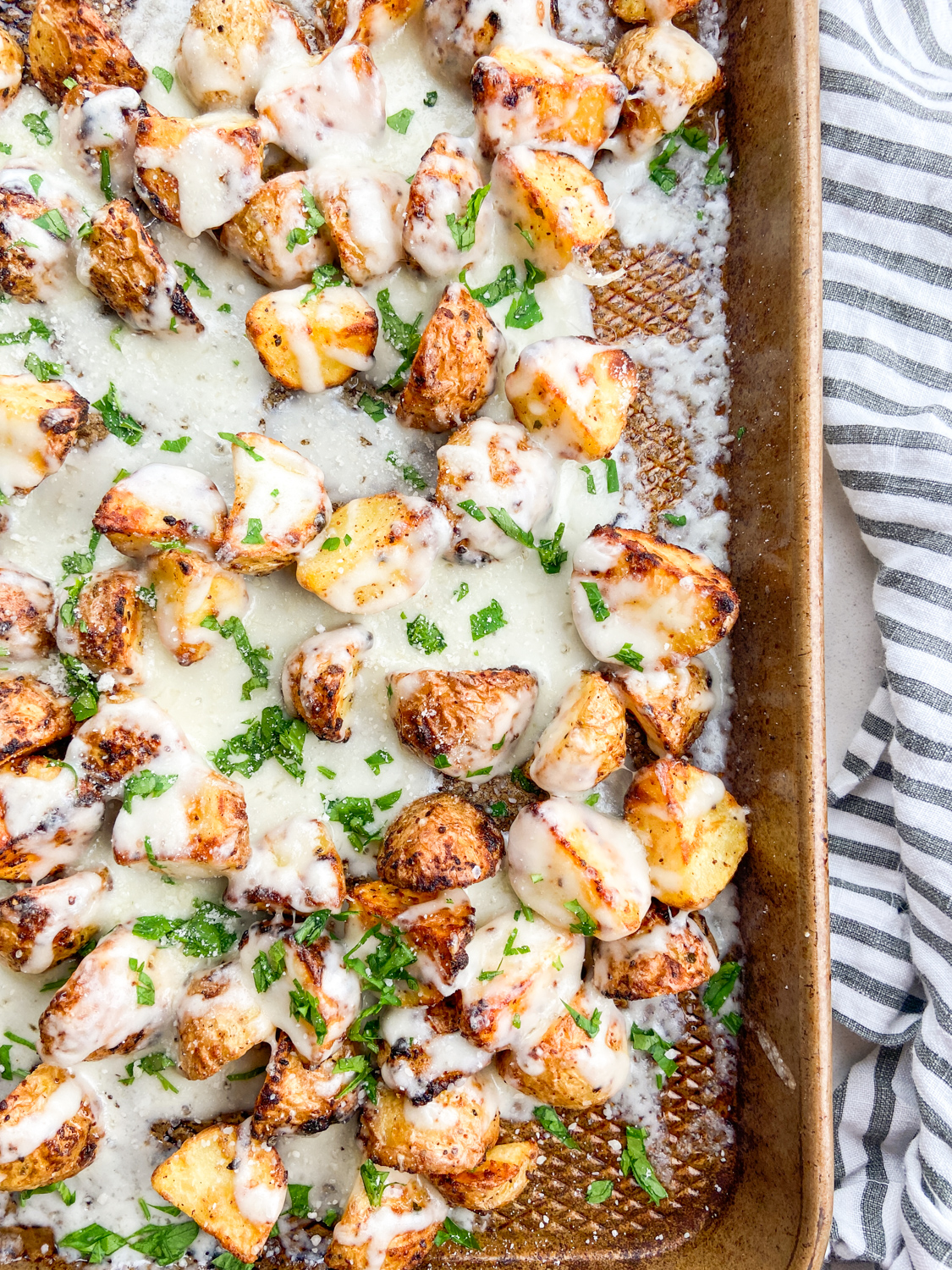 Cheesy Air Fryer Potatoes